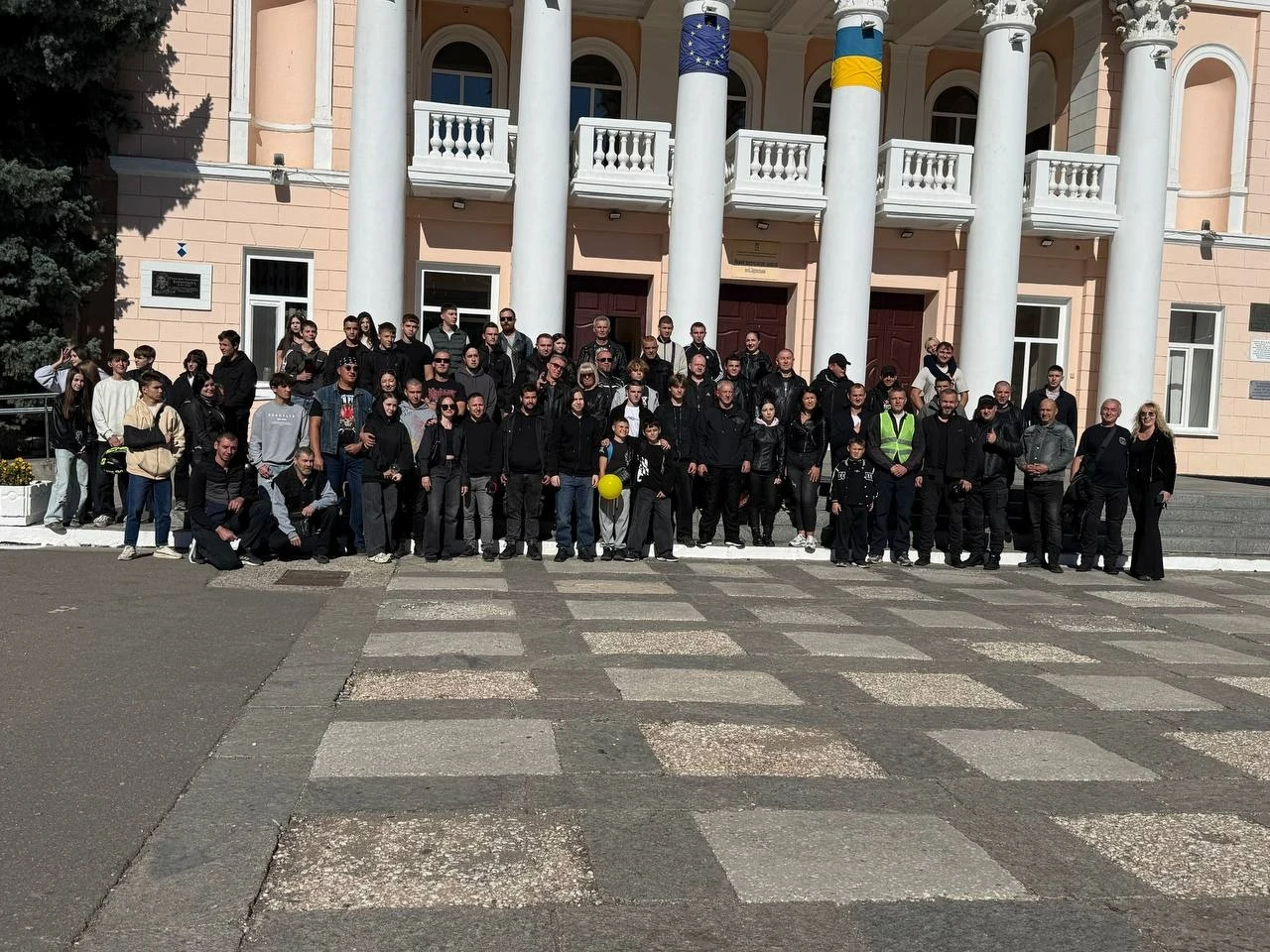 Драйв, свобода і підтримка ЗСУ: у Первомайську закрили мотосезон-2026