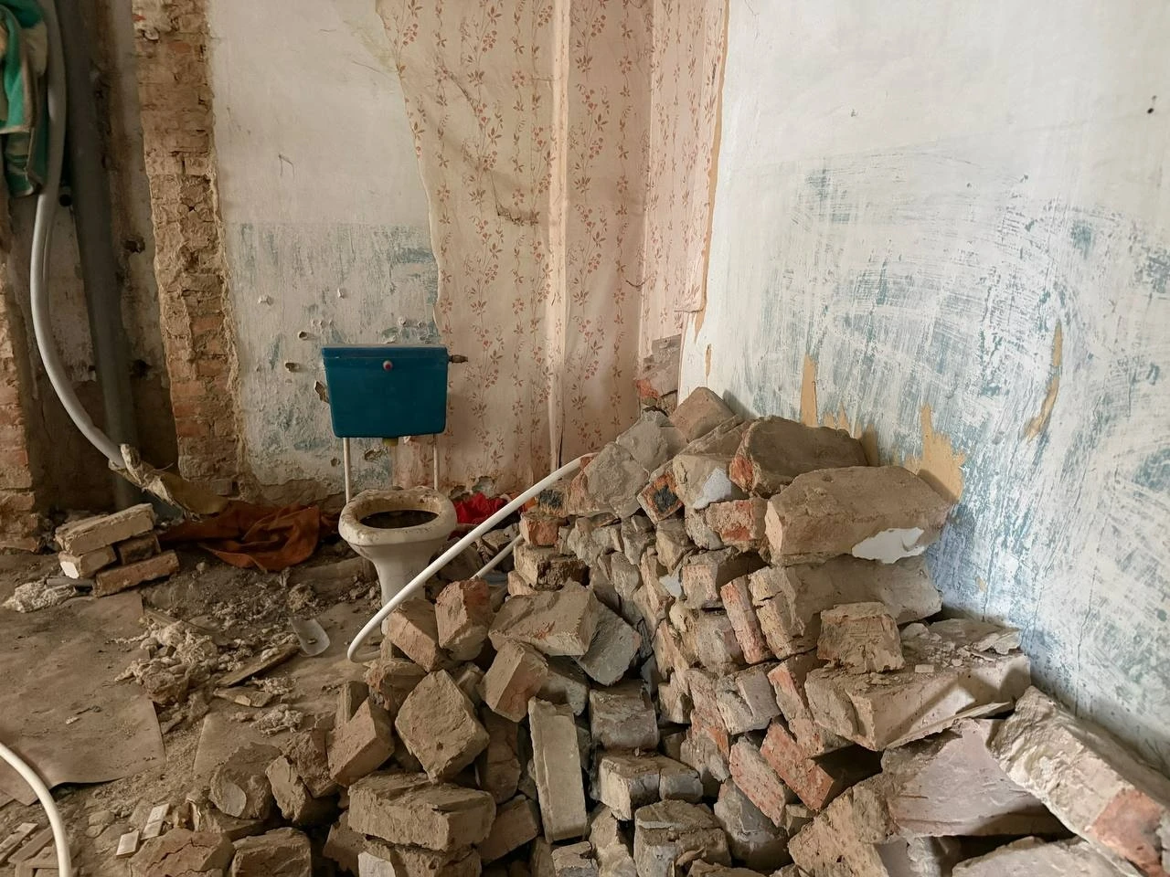 Роками просять облаштувати сміттєвий майданчик: як живе мікрорайон Цукрового заводу в Первомайську