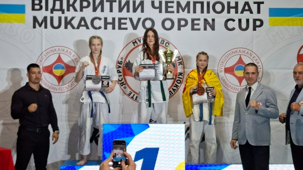 12 золотих медалей і срібло команди: чим запам’ятався первомайським каратистам Mukachevo Open Cup