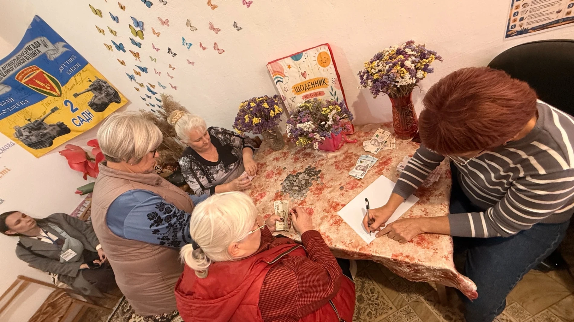 Наготували, поярмаркували, посмакували і гроші на збір передали. Дякуємо гімназії Кінецьполя!