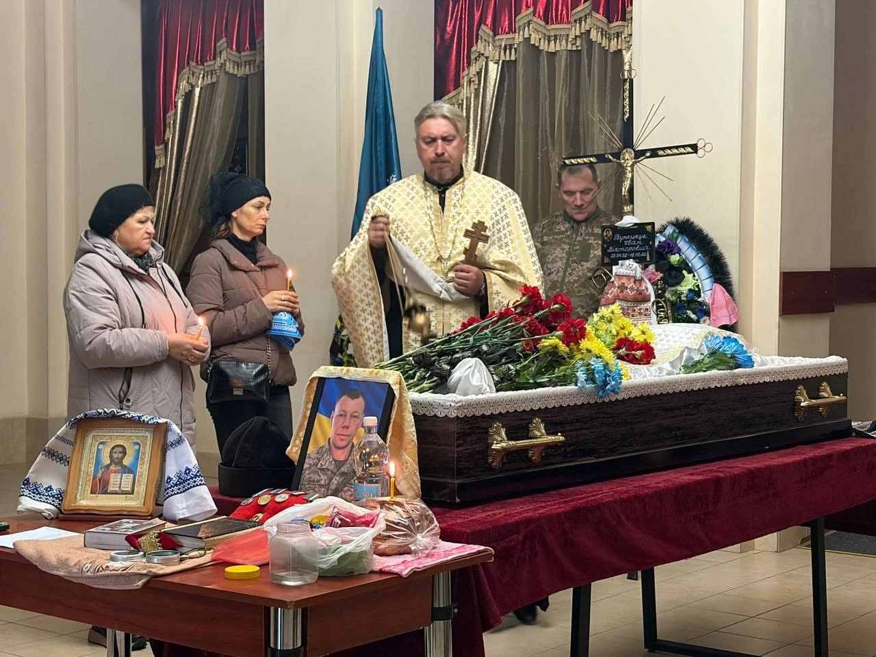 У Первомайську попрощалися із захисником України Іваном Бунецкулом