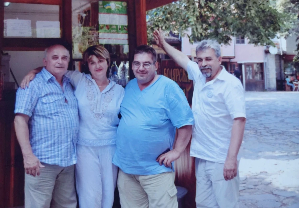 «Справжній болгарин — син України»: Степан Величко про коріння, фізику, футбол і життя для людей