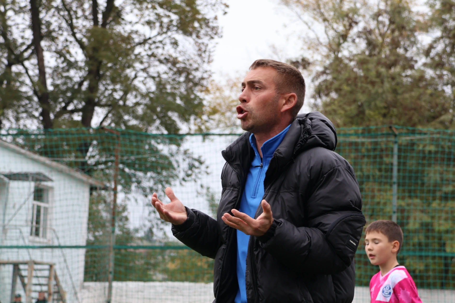 Тепер на майданчику діти. У Первомайську відбувся ще один пам'ятний футбольний турнір
