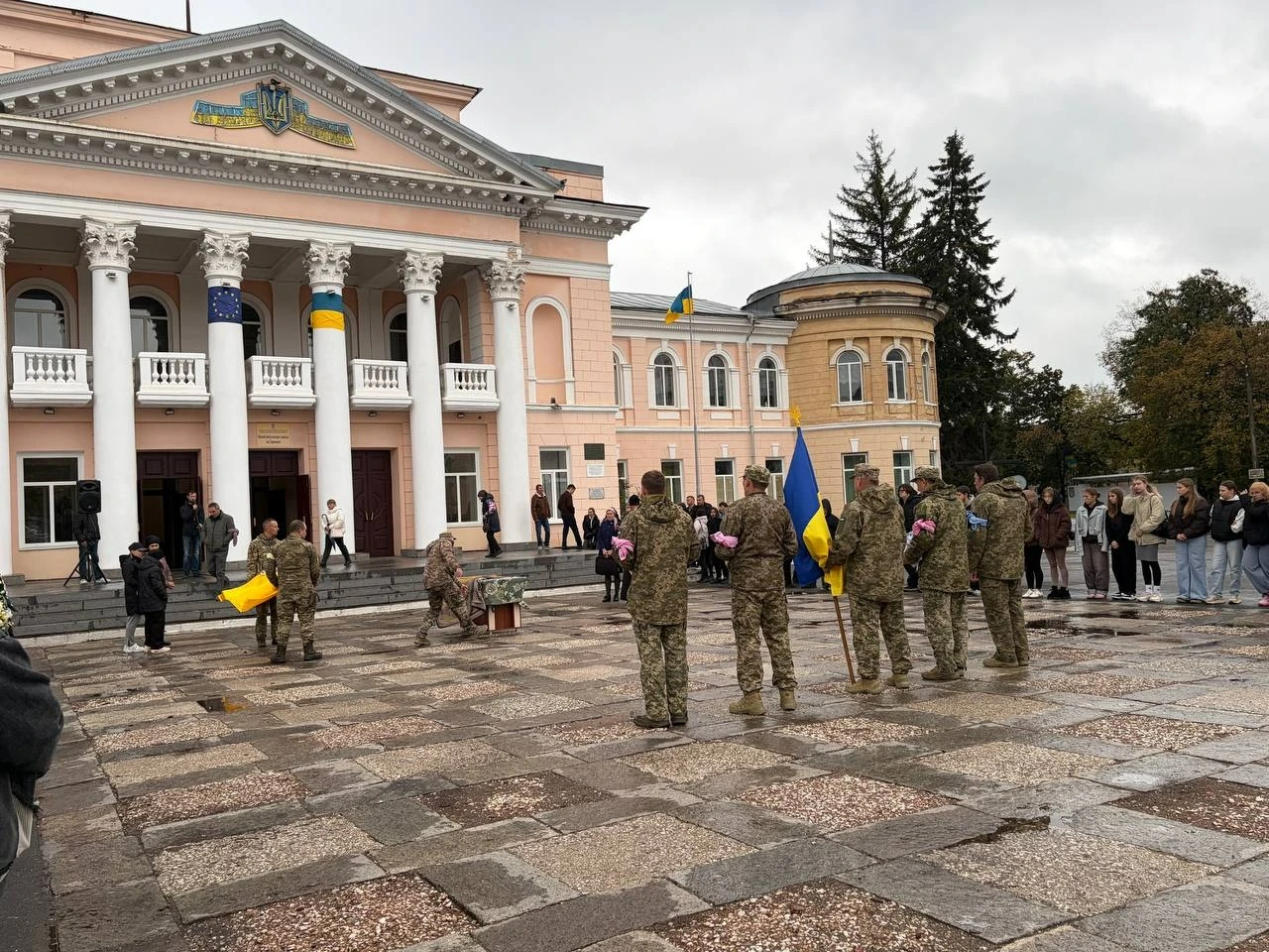 У Первомайську попрощалися із захисником України Іваном Бунецкулом