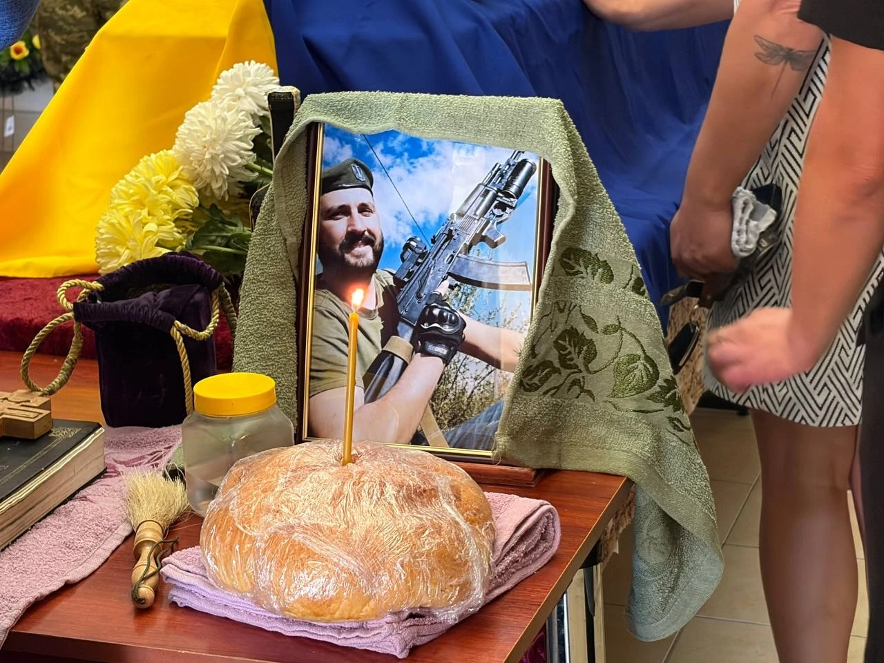 Місто попрощалося із захисником Миколою Гоцуляком