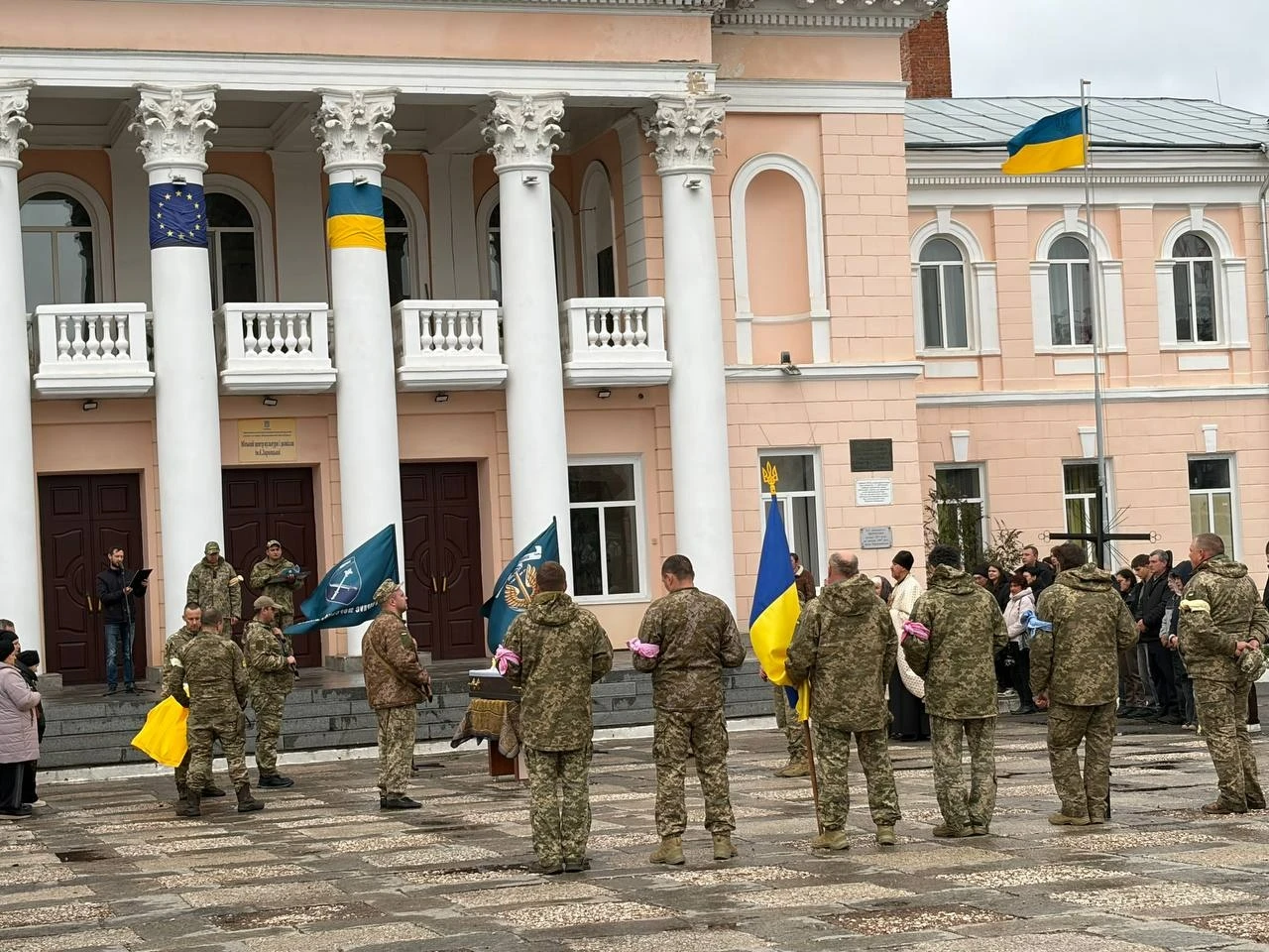 У Первомайську попрощалися із захисником України Іваном Бунецкулом