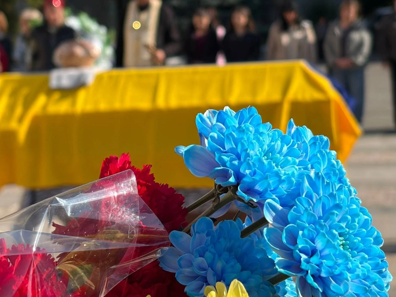 Первомайськ попрощався із захисником України Олегом Мирошниченком