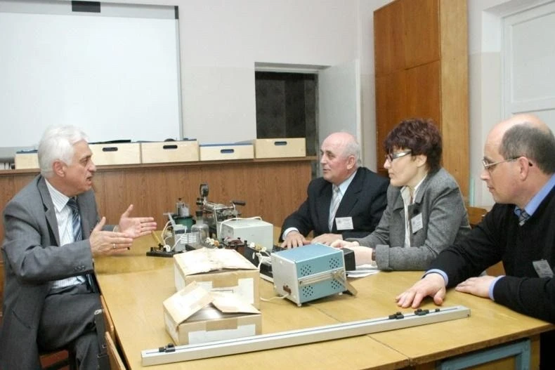 «Справжній болгарин — син України»: Степан Величко про коріння, фізику, футбол і життя для людей