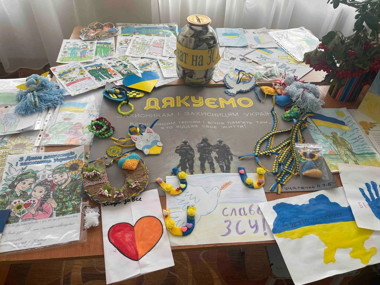 «Донат на ЗСУ»: в Первомайській гімназії №4 імені Якова Лобова зібрали 20 тисяч на «Чуйку»