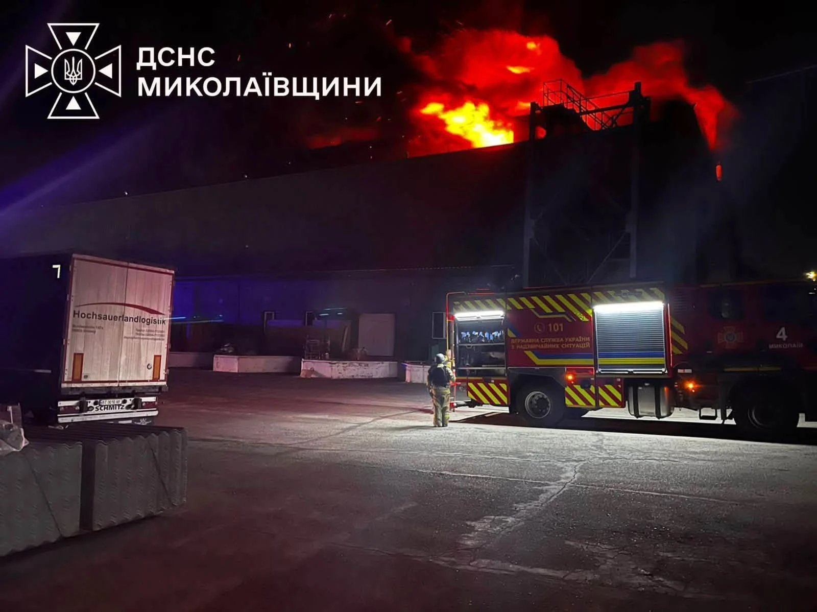 Миколаївщину атакували ракетами, КАБами та дронами: пошкоджені енергетичні й цивільні об’єкти