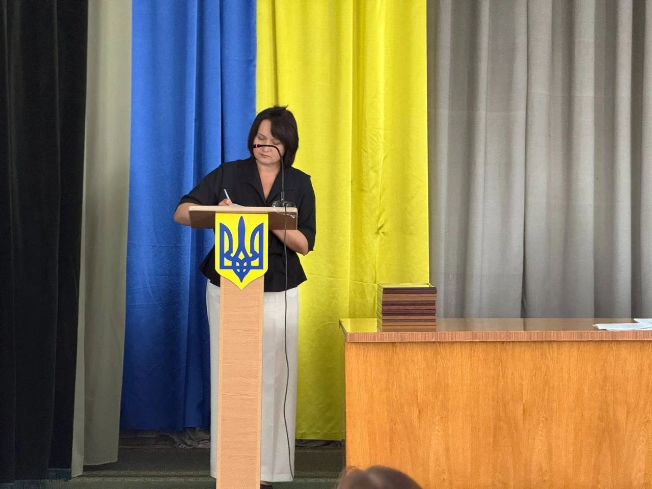 У Первомайській райраді знову зміни: на 36-й сесії припинили повноваження ще двох депутатів