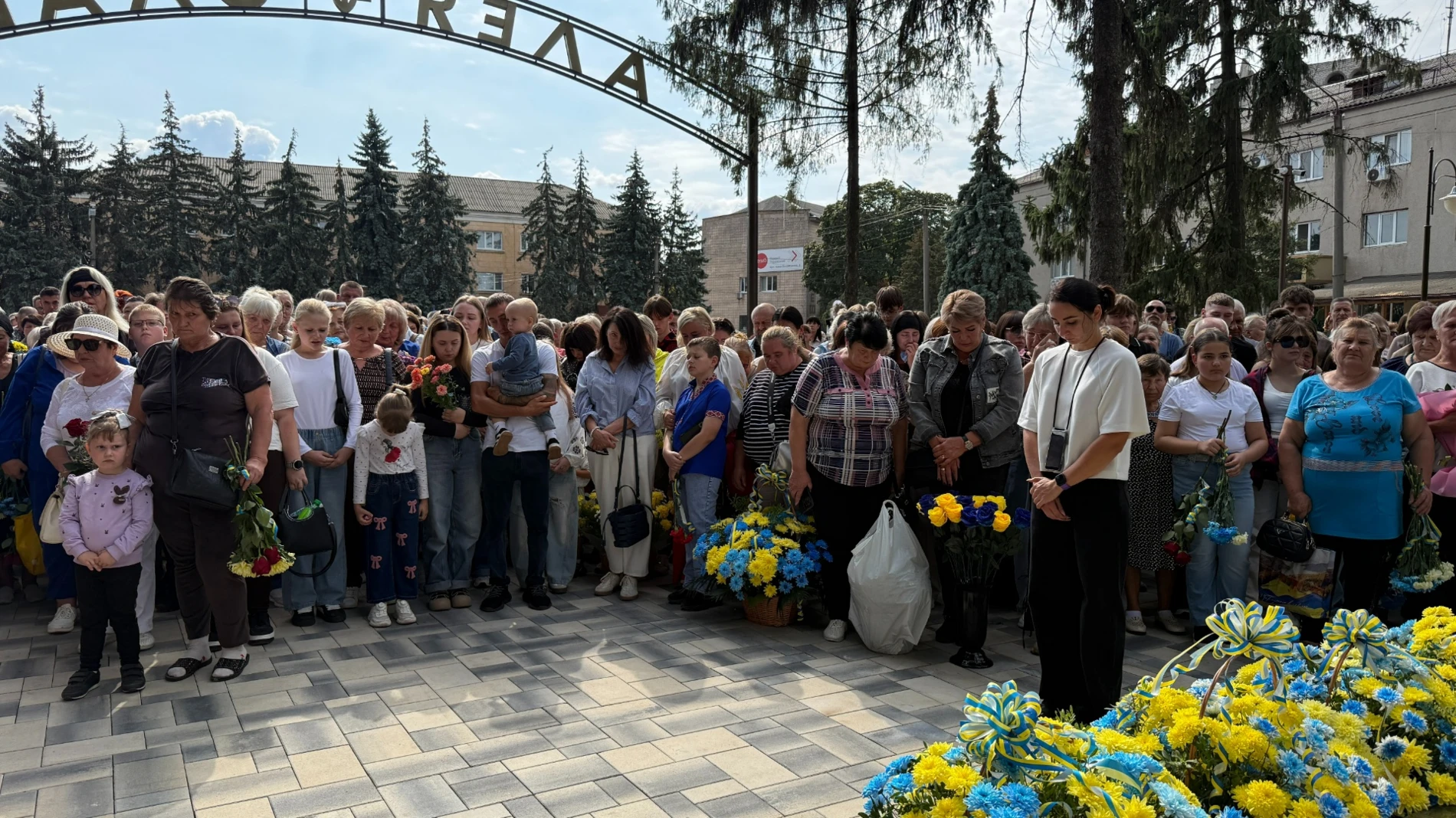 У Первомайську в День міста відбулося урочисте відкриття Алеї Слави