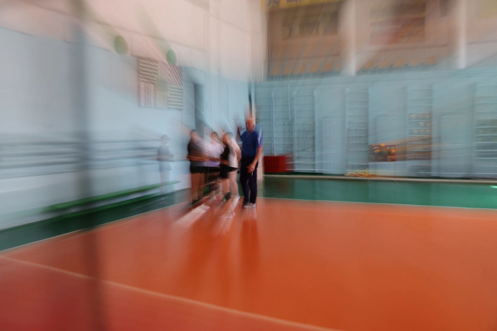 Кують чемпіонок та долають виклики: як тренується й чекає поповнення дівоча команда «Гіпаніс-ДЮСШ»