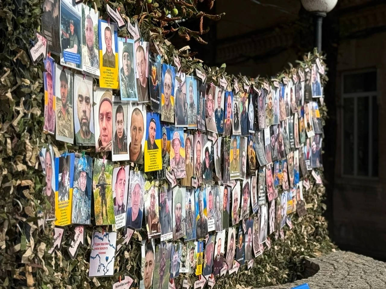 «Полон вбиває. Не мовчи»: у Первомайську знову нагадували про тих, кого чекають удома