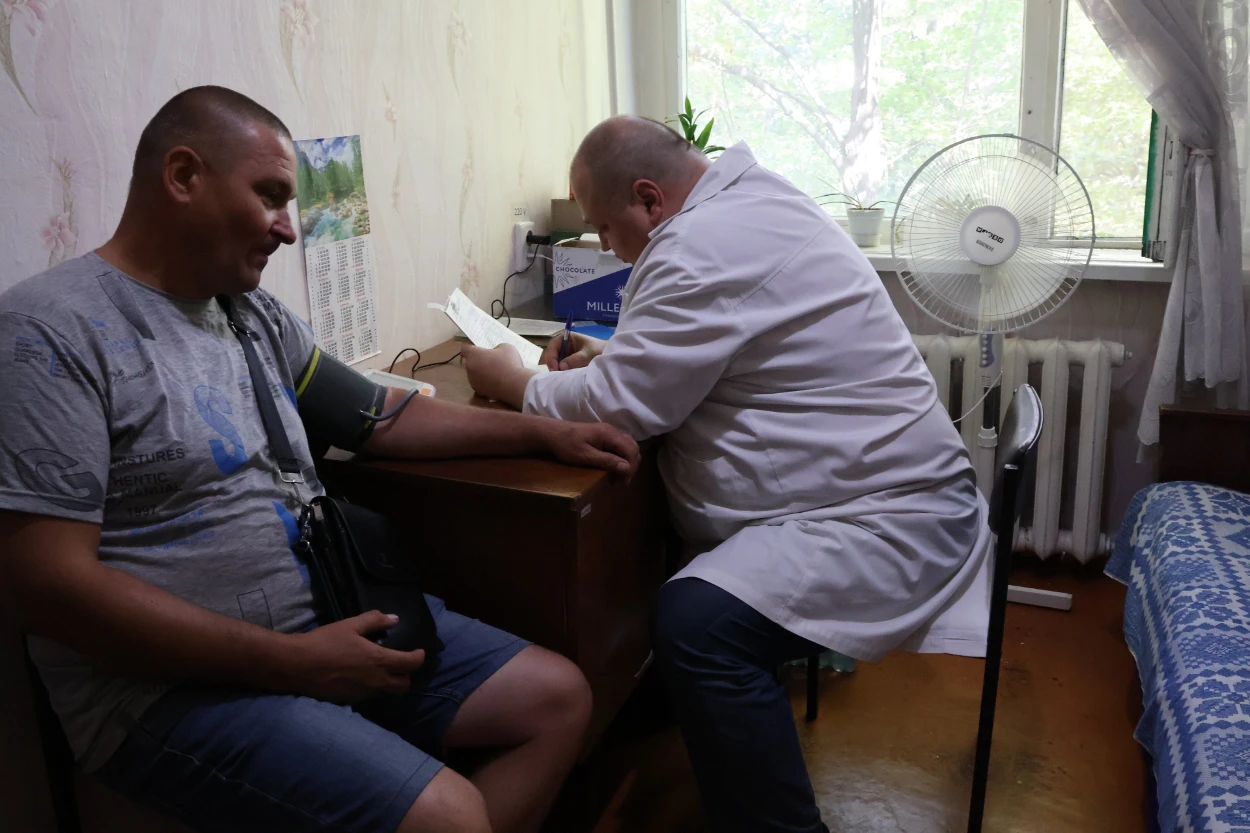Як це було: серпневий виїзд мобільної бригади для забору крові до Первомайська. Фоторепортаж