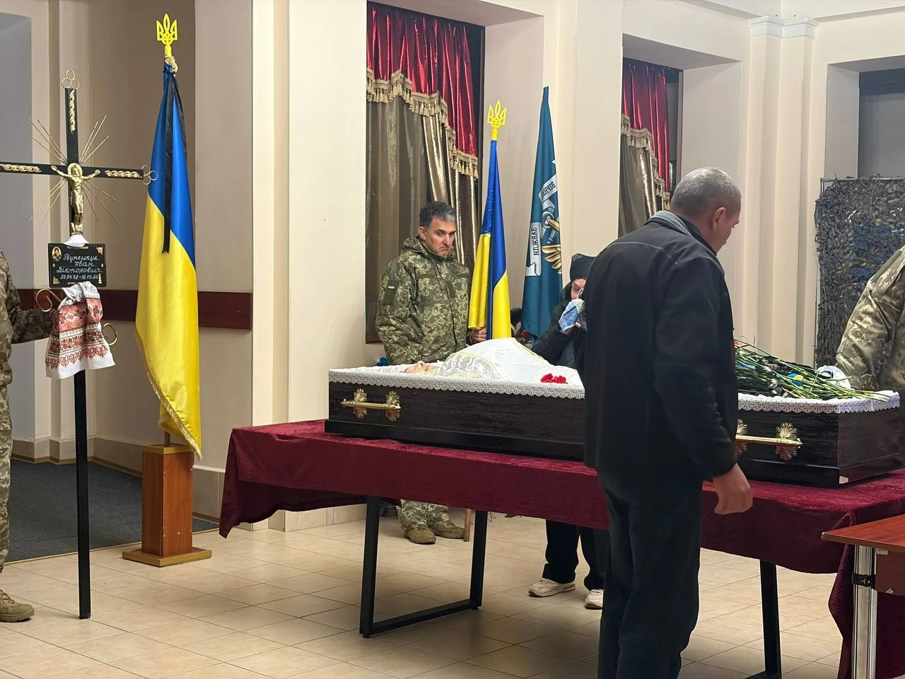 У Первомайську попрощалися із захисником України Іваном Бунецкулом