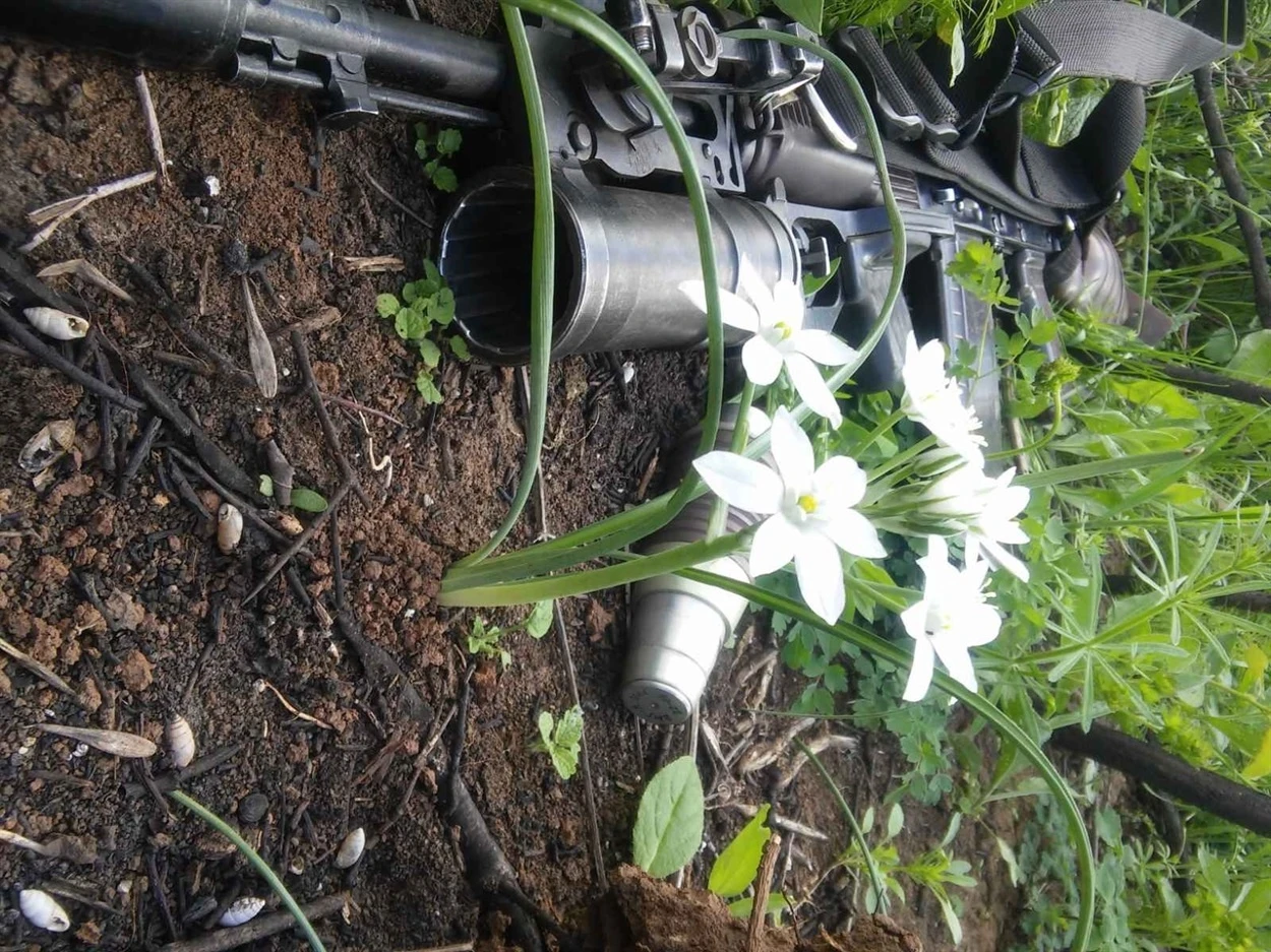 Повернутися з війни. Відверто про виклики та кроки до виживання після фронту від Андрія Шарого