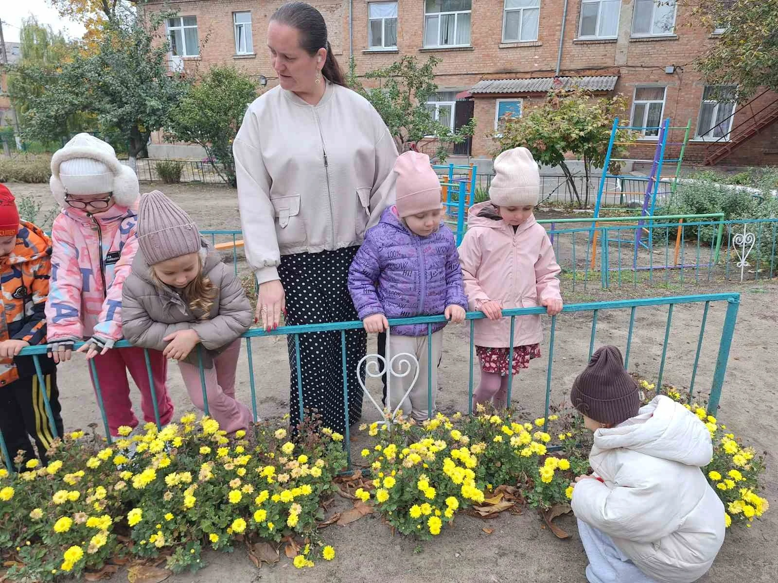 Маленькі дослідники й великі осінні відкриття у первомайському садочку «Ластівка»