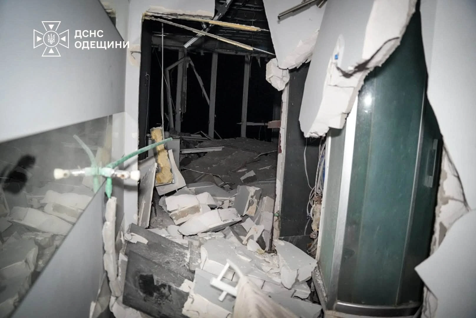 Унаслідок нічної атаки на Одесу постраждали 17 людей, серед них — троє дітей
