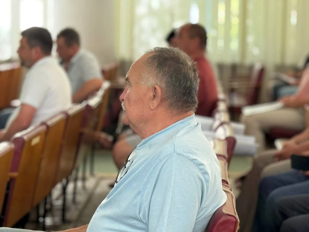 У Первомайській райраді знову зміни: на 36-й сесії припинили повноваження ще двох депутатів