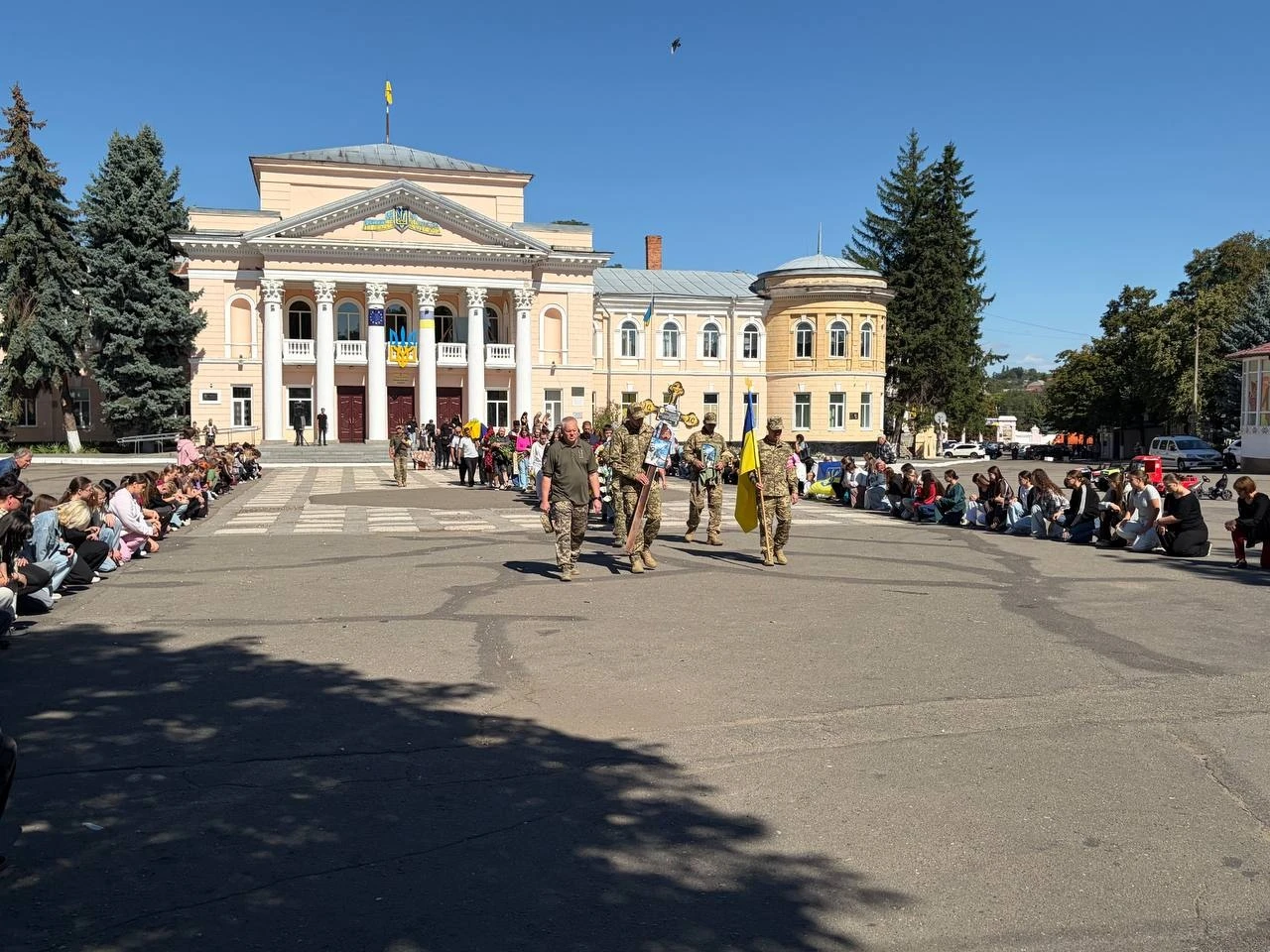 Місто попрощалося із захисником Миколою Гоцуляком