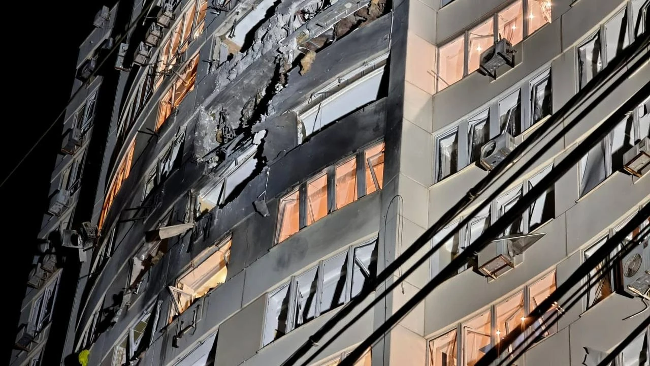 Унаслідок нічної атаки на Одесу постраждали 17 людей, серед них — троє дітей