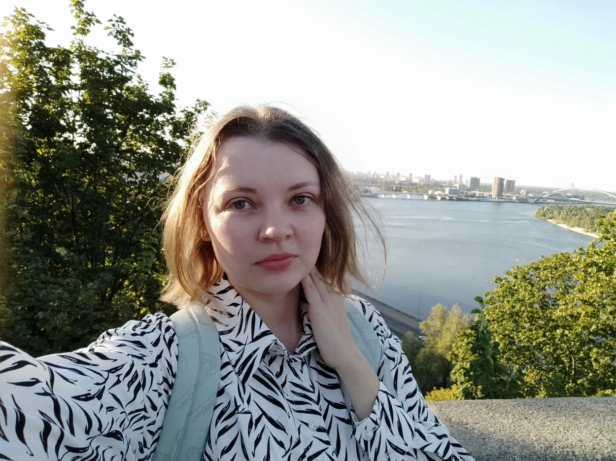 «Я не хочу просто спостерігати»: харків’янка про війну, повернення в Україну і право не мовчати