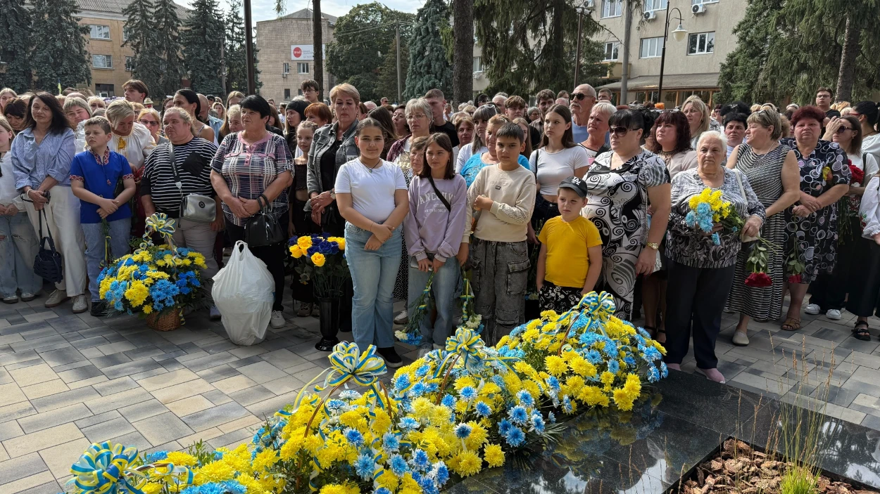 У Первомайську в День міста відбулося урочисте відкриття Алеї Слави