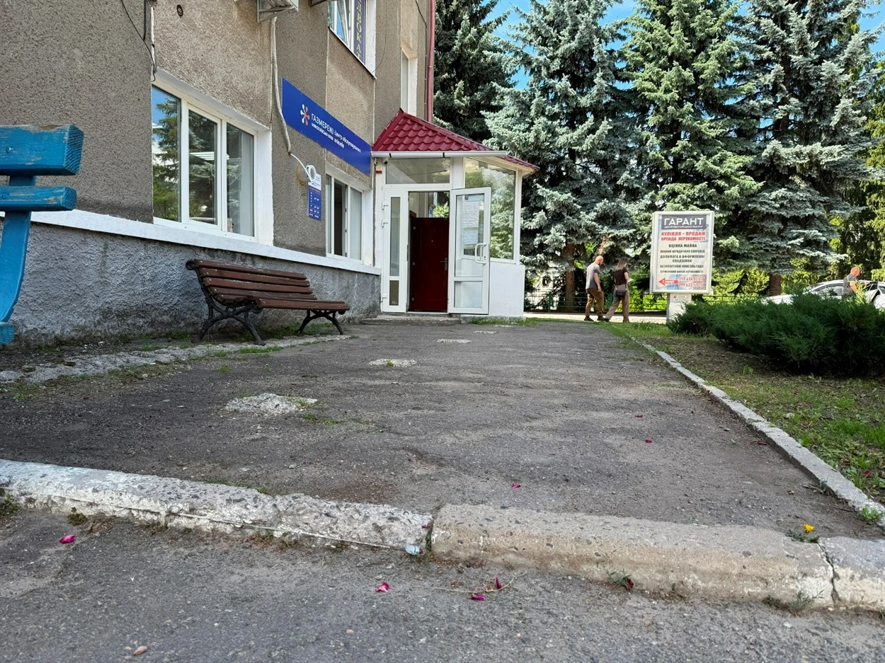 Подолати такий бордюр — вже проблема