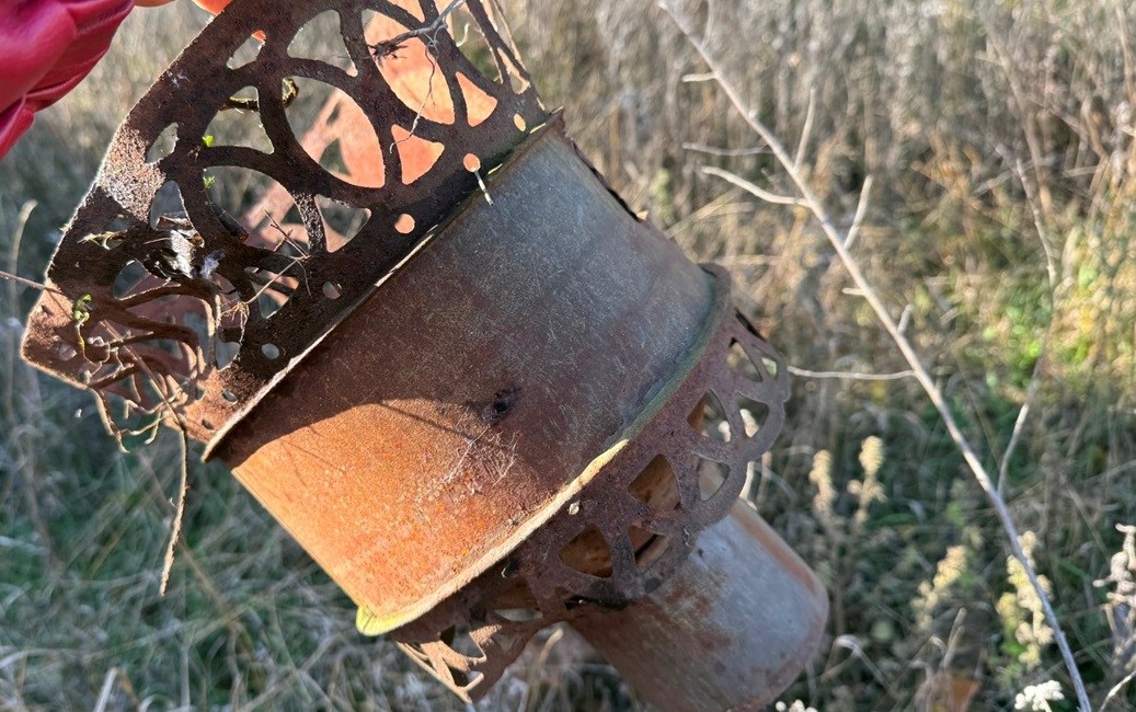 Іржава верхівка ринви