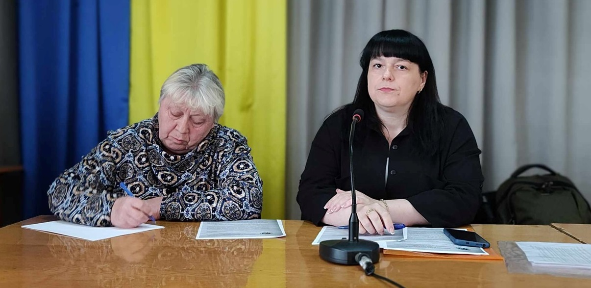Наталія Самичко праворуч Первомайськ