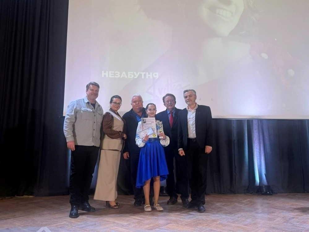 Співала акапела і перемогла: історія успіху 12-річної первомайчанки у Львові