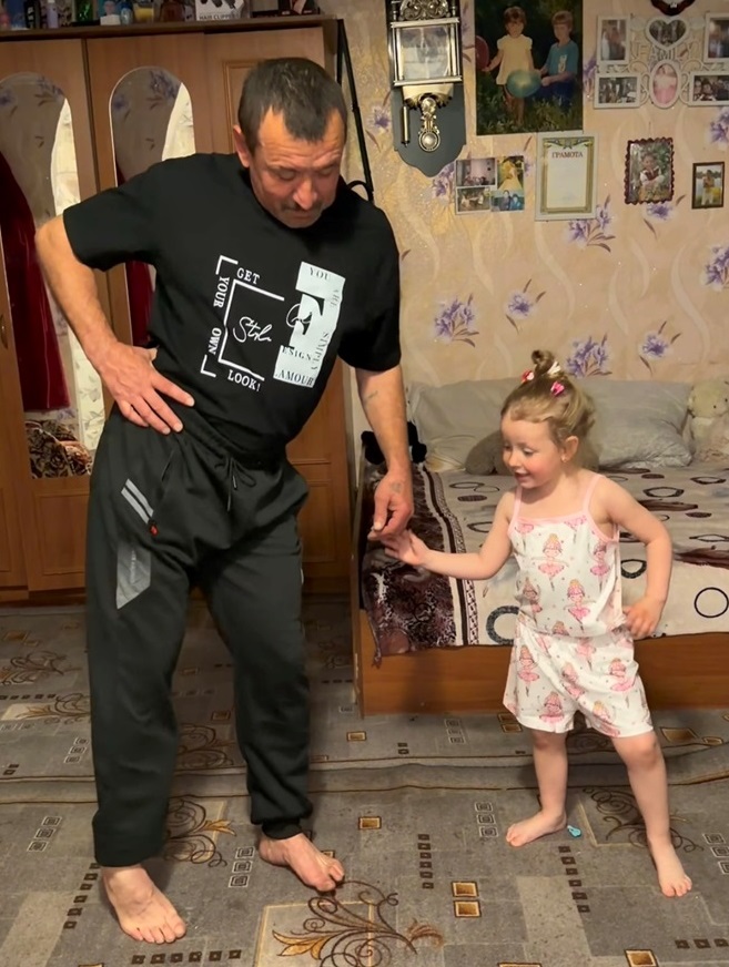 Соня з дідусем