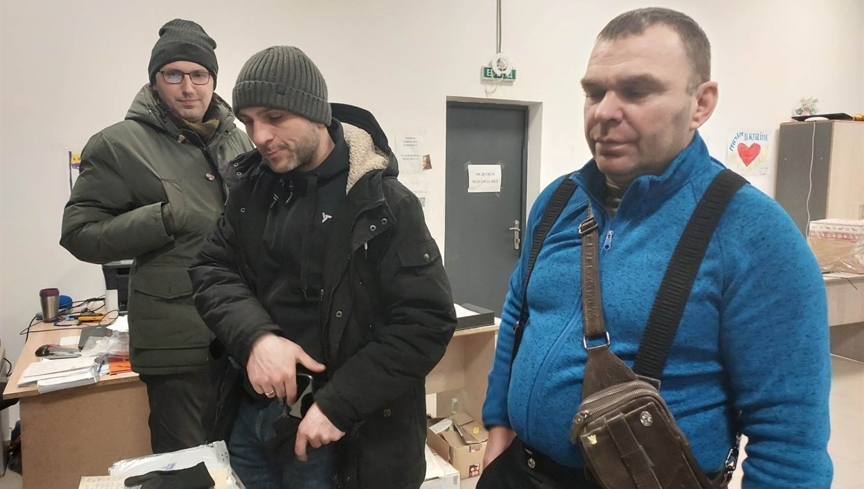 волонтер михайло