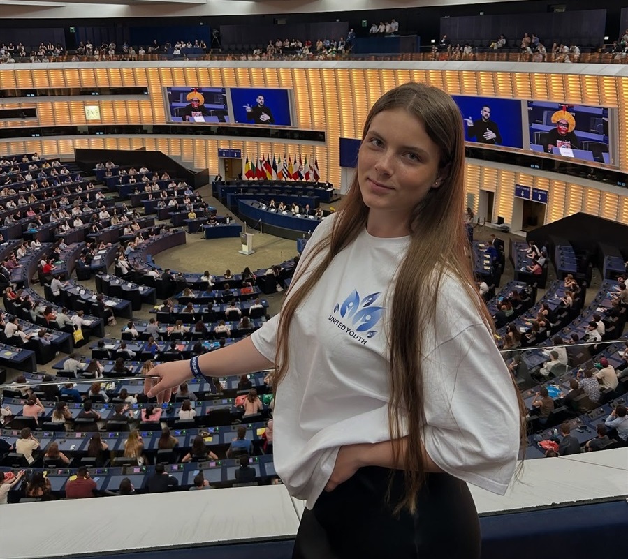 Анна Чумак увійшла до керівного складу Миколаївського регіонального молодіжного конгресу