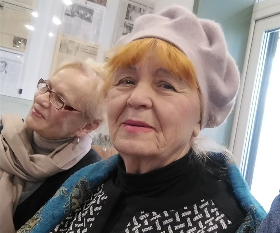 Лоріна Лисогурська