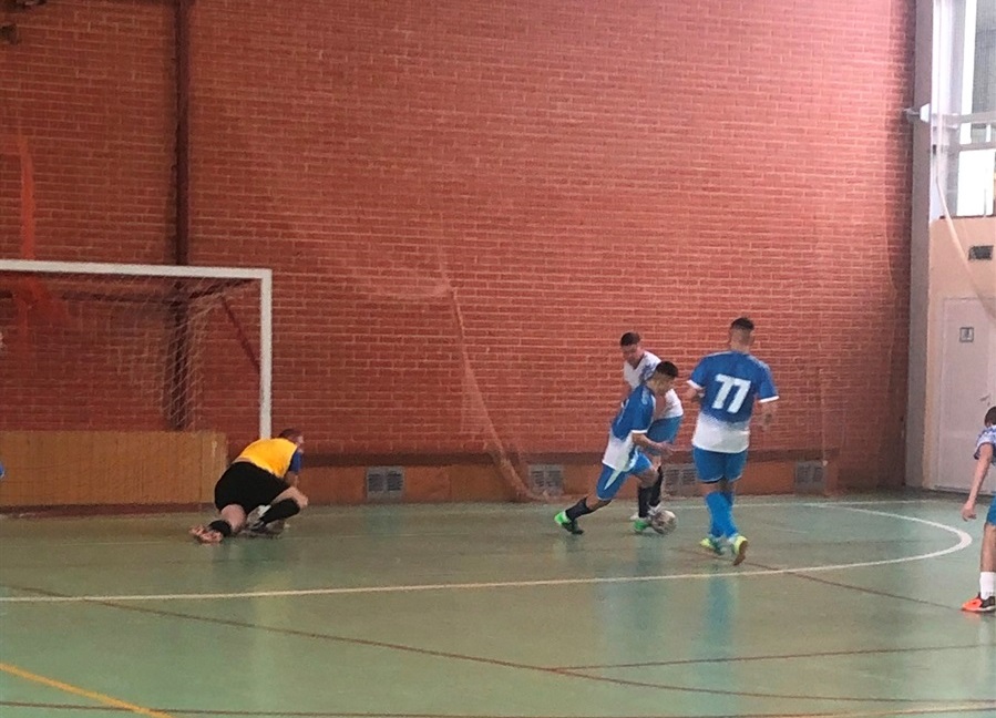 Доросла команда з Первомайська лідирує у змаганнях з футзалу. Відбулись чергові матчі