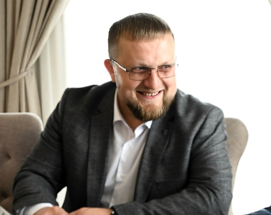Адвокат Павло Антонюк представляв інтереси позивача у справі щодо зарахування трудового стажу