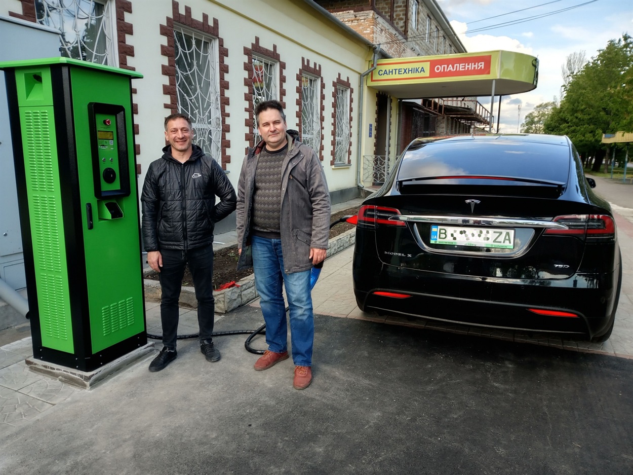 Історичне фото: нова ера електрокарів тепер у Первомайську