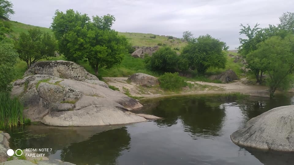 Бузький Гард
