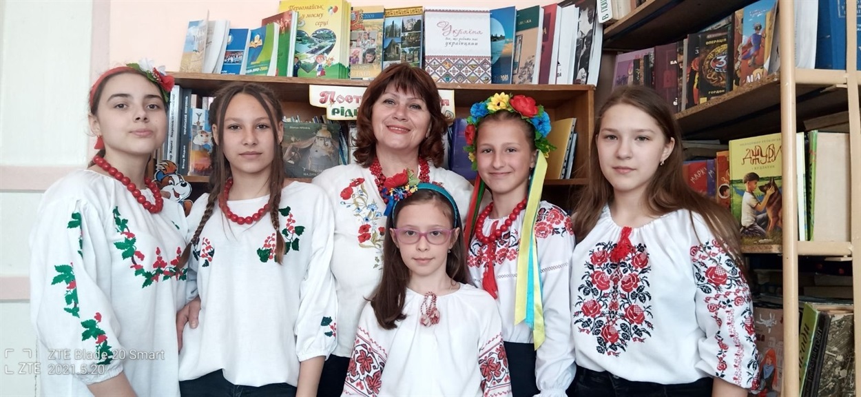 Вивчаємо звичаї та обряди наші, українські!