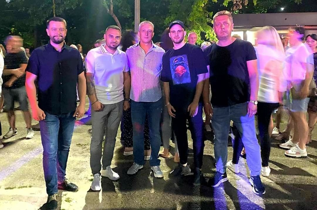 «Караоке на фонтані» у Первомайську
