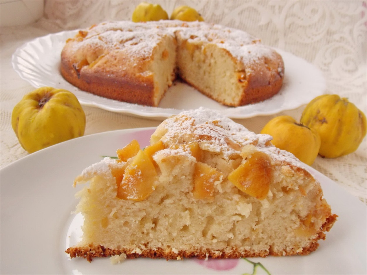 Пиріг з айвою