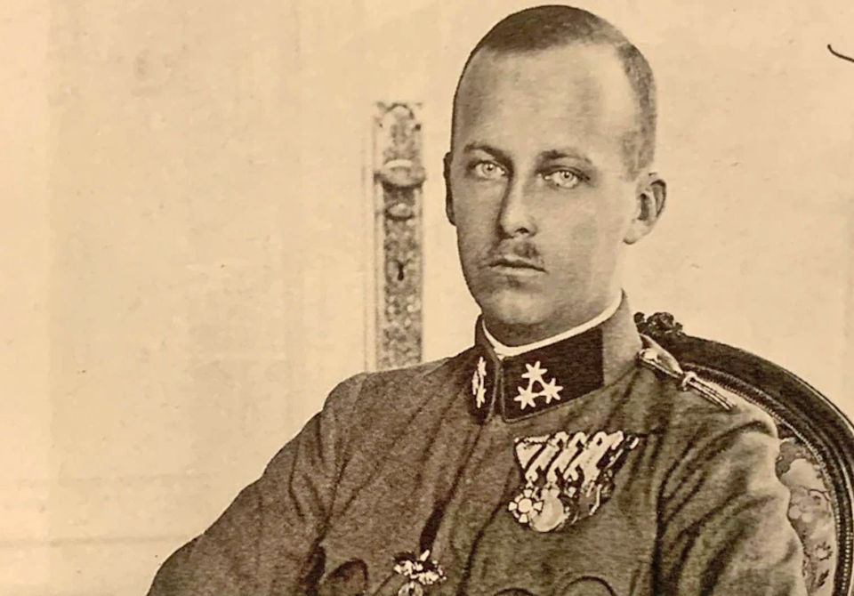 Василь Вишиваний