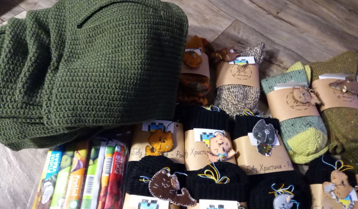 В'язані шкарпетки для ЗСУ