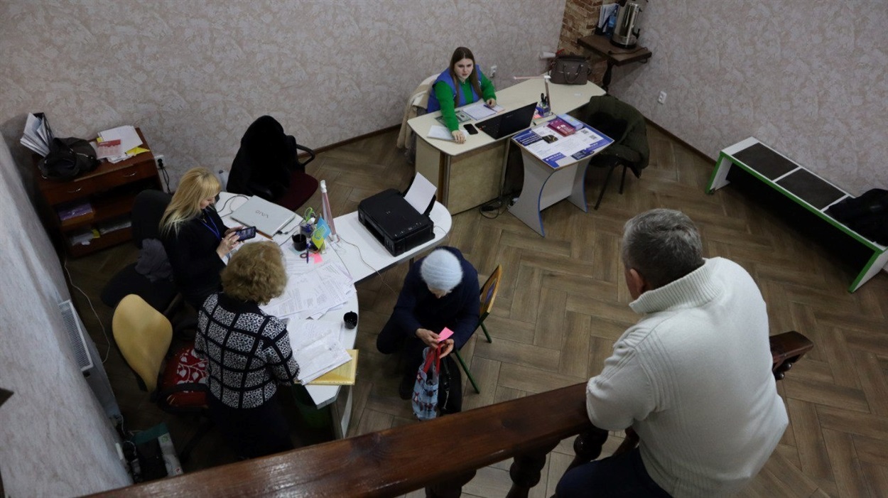 10 квітня первомайськ офіс