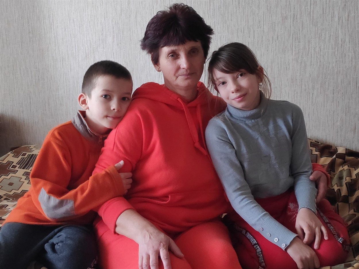 Наталія Тарасівна з онуками