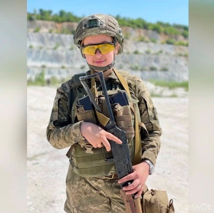 Андрій пішов захищати Україну та своїх дітей. На фото — його старша донька Наталка