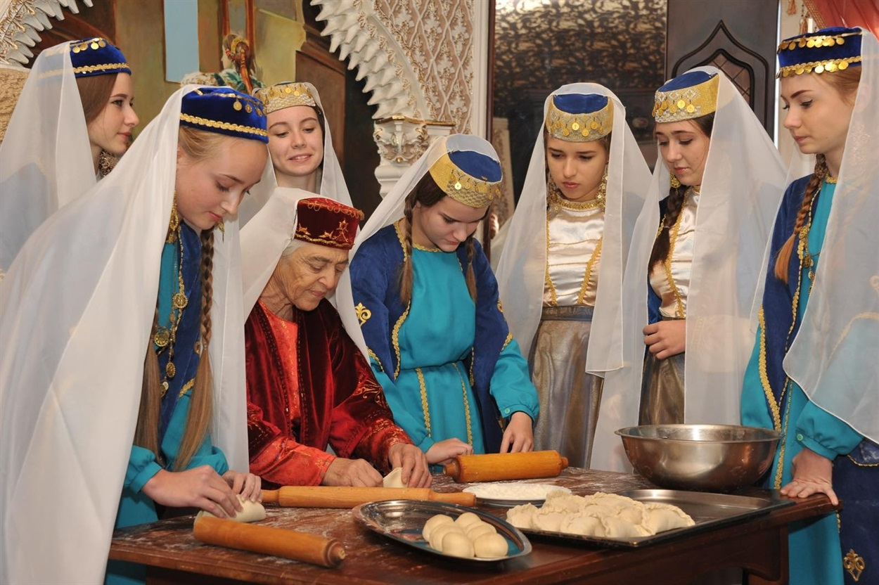 Приготування караїмських пиріжків