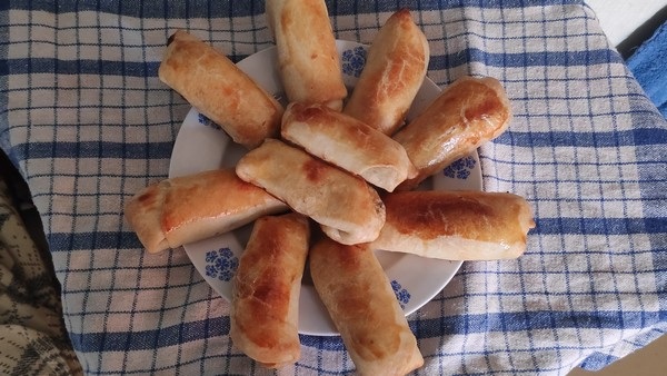 Пісні пиріжки з капустою